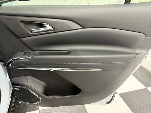 New 2026 Chevrolet Traverse High Country image 28