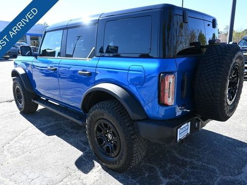 Used 2024 Ford Bronco Wildtrak image 3