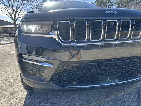 New 2024 Jeep Grand Cherokee Limited 4xe w/ Luxury Tech Group II image 14