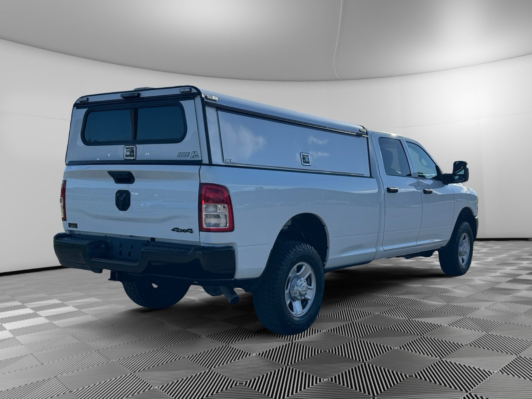 Used 2024 RAM 2500 Tradesman w/ Snow Chief Group AWD/4WD image 8