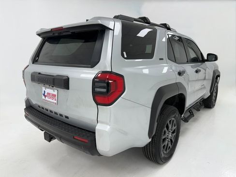 Used 2025 Toyota 4Runner SR5 w/ Carpet Mat Package (GST) image 40