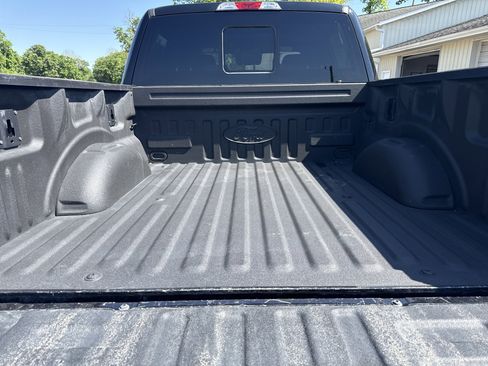 Used 2020 Ford F150 XLT w/ Equipment Group 302A Luxury AWD/4WD image 4