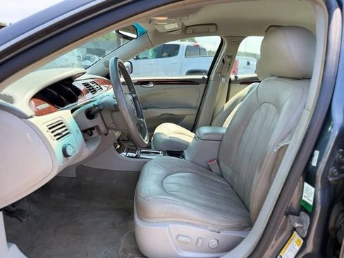 Used 2011 Buick Lucerne CXL FWD image 12