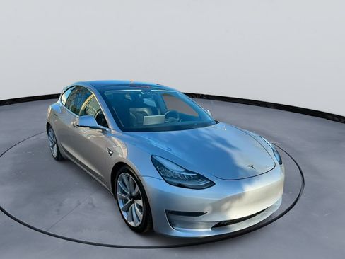 Used 2018 Tesla Model 3 Long Range AWD/4WD image 5
