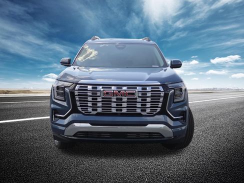 New 2026 GMC Terrain Denali w/ LPO, Floor Liner Package AWD/4WD image 15