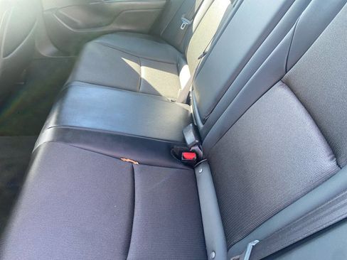 Used 2022 Honda Accord Sport image 14