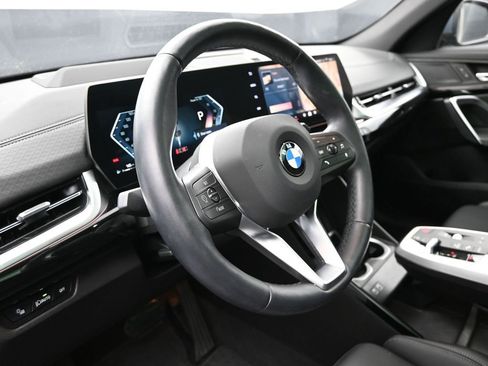 Certified 2025 BMW X2 xDrive28i AWD/4WD image 12