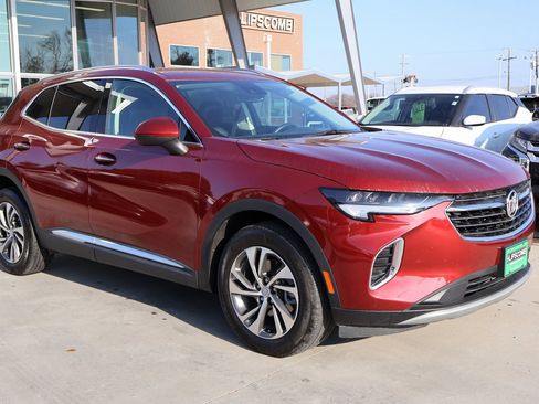 Used 2023 Buick Envision Essence image 4