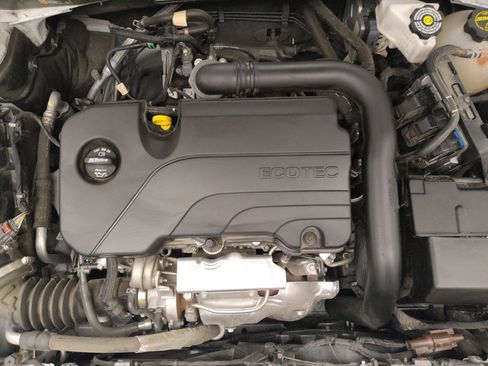 Used 2024 Chevrolet Malibu LS FWD image 30