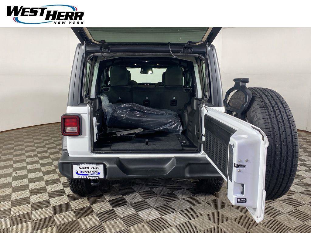 Used 2026 Jeep Wrangler Unlimited Sport AWD/4WD image 19