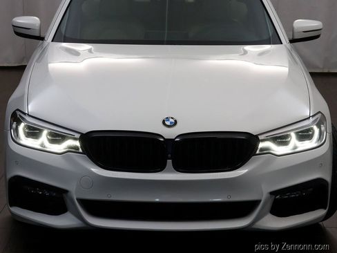 Used 2017 BMW 540i xDrive AWD/4WD image 9