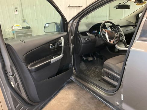 Used 2013 Ford Edge SEL AWD/4WD image 8
