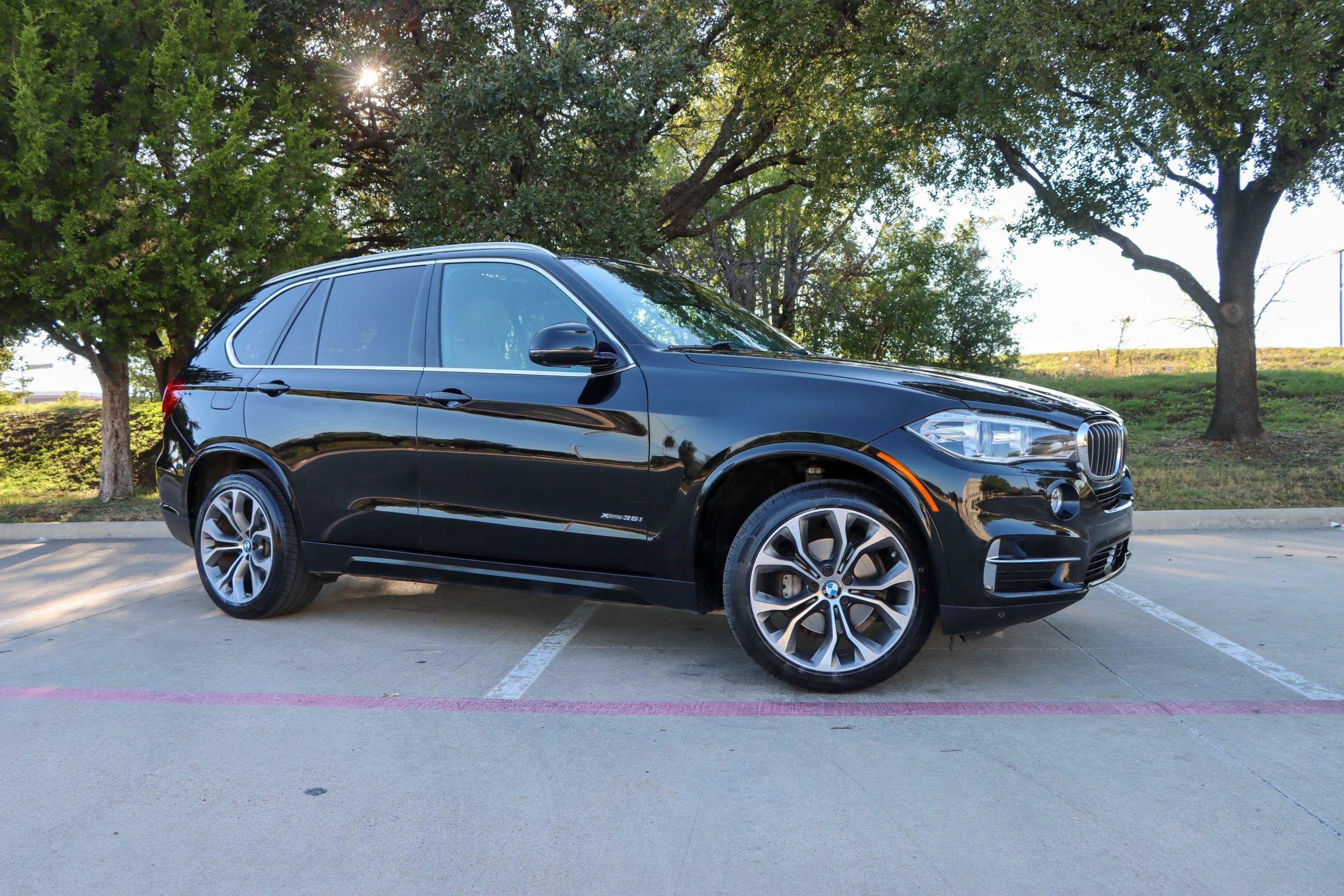 Used 2017 BMW X5 xDrive35i AWD/4WD image 1