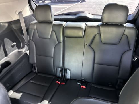 Used 2021 Kia Telluride S image 23