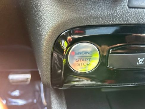 Used 2023 Ford Escape ST-Line w/ Tech Pack #1 AWD/4WD image 21