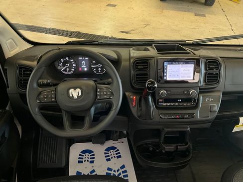New 2026 RAM ProMaster 2500 w/ Convenience Group image 10