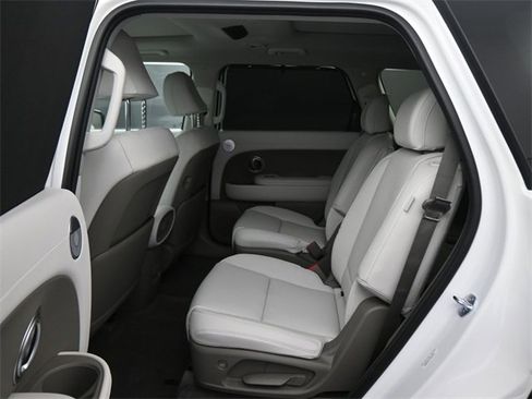 New 2026 Hyundai Palisade Limited image 16