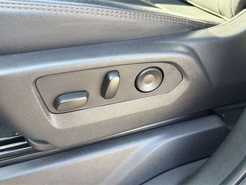 Used 2024 GMC Sierra 2500 AT4 w/ AT4 Premium Plus Package image 29