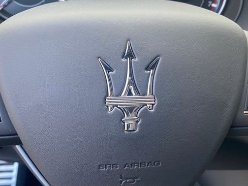 New 2023 Maserati Levante Modena image 25