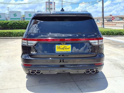 Used 2026 Lincoln Aviator Reserve w/ Jet Appearance Package RWD image 5