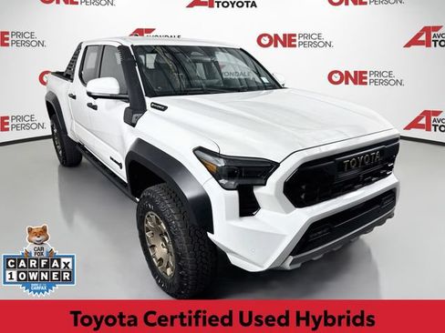Certified 2025 Toyota Tacoma 4x4 Double Cab Hybrid image 1