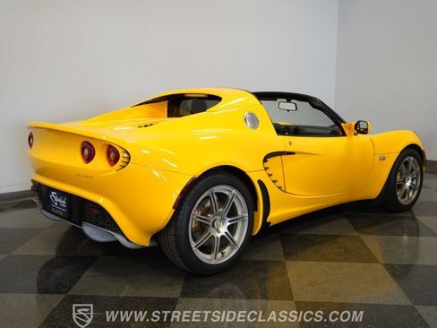 Used 2005 Lotus Elise image 12