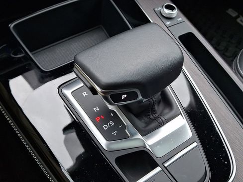 Certified 2023 Audi Q5 2.0T Premium Plus w/ Premium Plus Package image 12