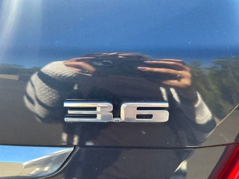 Used 2018 Cadillac XT5 Platinum image 17