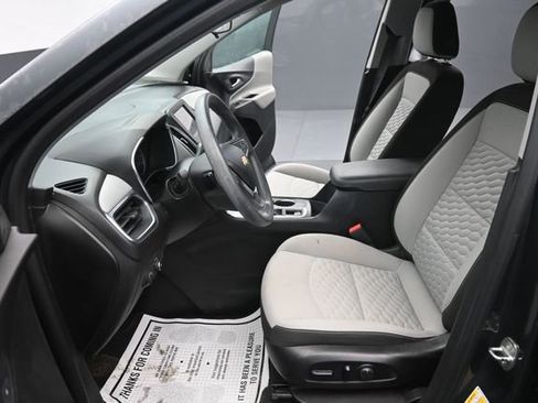 Used 2021 Chevrolet Equinox LS w/ LS Convenience Package FWD image 13
