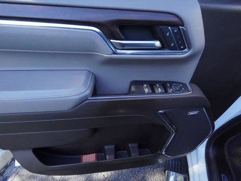 Used 2023 GMC Sierra 1500 SLT w/ SLT Premium Package image 15