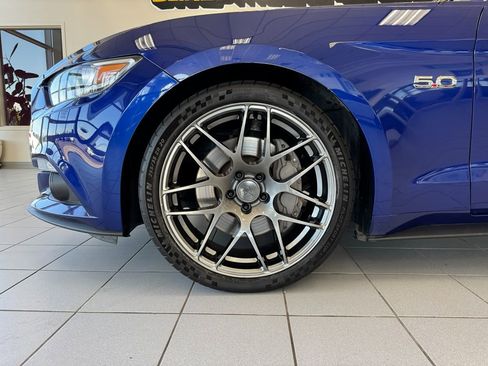 Used 2015 Ford Mustang GT Premium RWD image 59