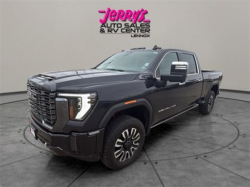 Used 2024 GMC Sierra 2500 Denali Ultimate image 2