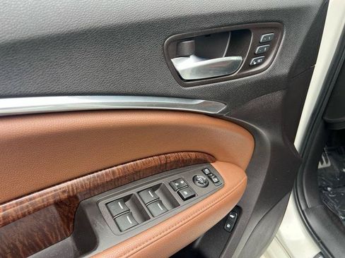 Used 2017 Acura MDX Sport Hybrid w/ Technology Pkg AWD/4WD image 34