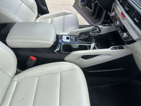 Used 2021 Kia Telluride S image 39