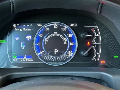 Used 2019 Lexus ES 300h w/ Accessory Package 2 FWD image 25