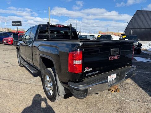 Used 2018 GMC Sierra 2500 SLT w/ Snow Plow Prep Package AWD/4WD image 3