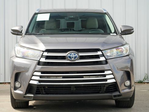Used 2018 Toyota Highlander Limited image 6