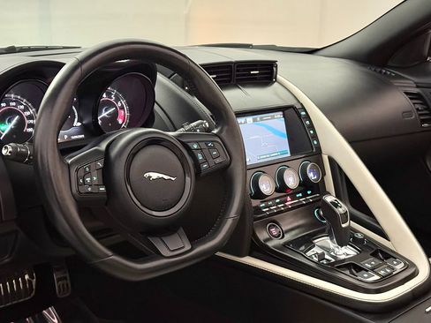 Used 2016 Jaguar F-TYPE S image 32