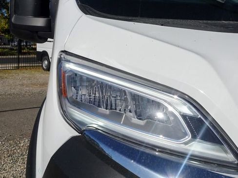 New 2026 RAM ProMaster 3500 w/ Quick Order Package 22G SLT image 5