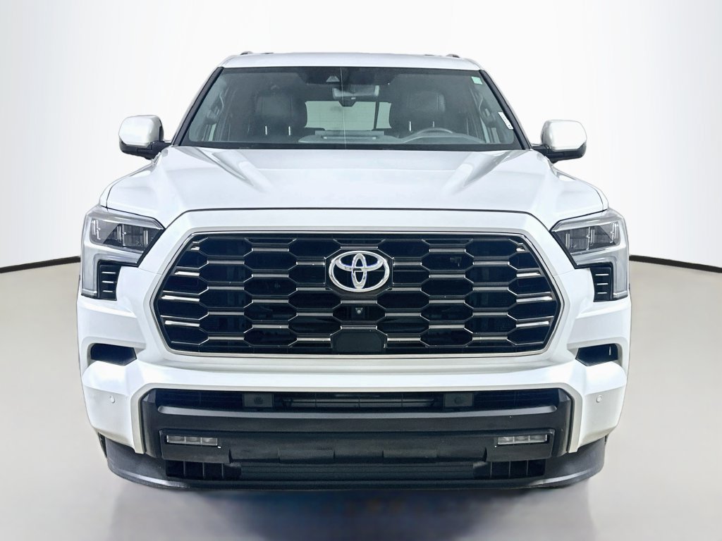 Used 2023 Toyota Sequoia Platinum RWD image 2