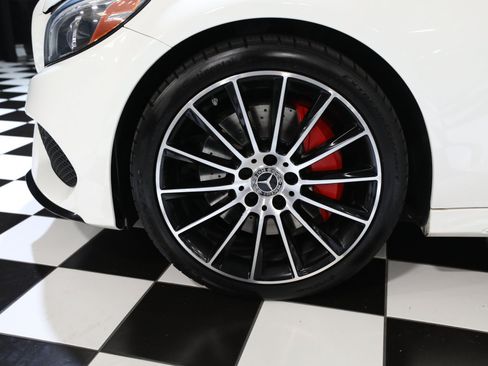 Used 2017 Mercedes-Benz C 300 4MATIC Sedan image 30