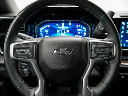 Used 2023 Chevrolet Silverado 1500 RST w/ Z71 Off-Road Package image 31