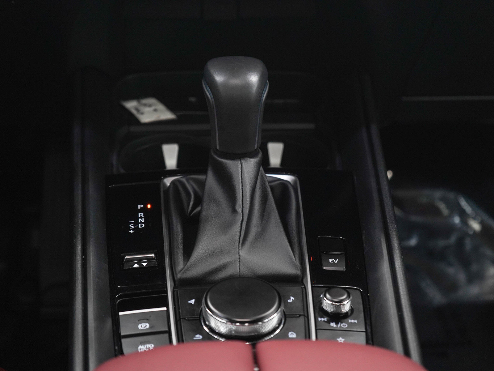 Certified 2026 MAZDA CX-50 AWD 2.5 Hybrid w/ Premium Pkg image 19