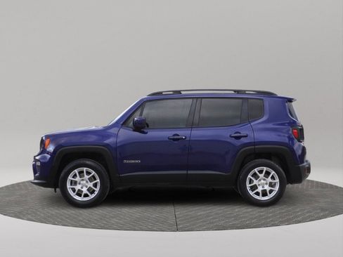 Used 2019 Jeep Renegade Latitude image 3