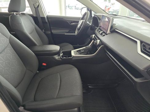 Used 2023 Toyota RAV4 XLE AWD/4WD image 42
