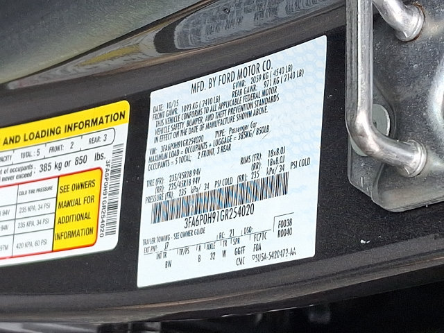 Used 2016 Ford Fusion SE w/ Equipment Group 202A FWD image 29