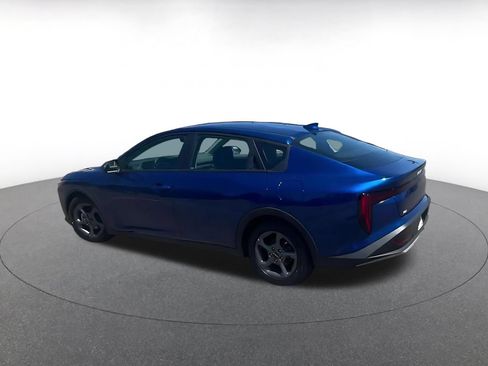 Used 2025 Kia K4 FWD image 10