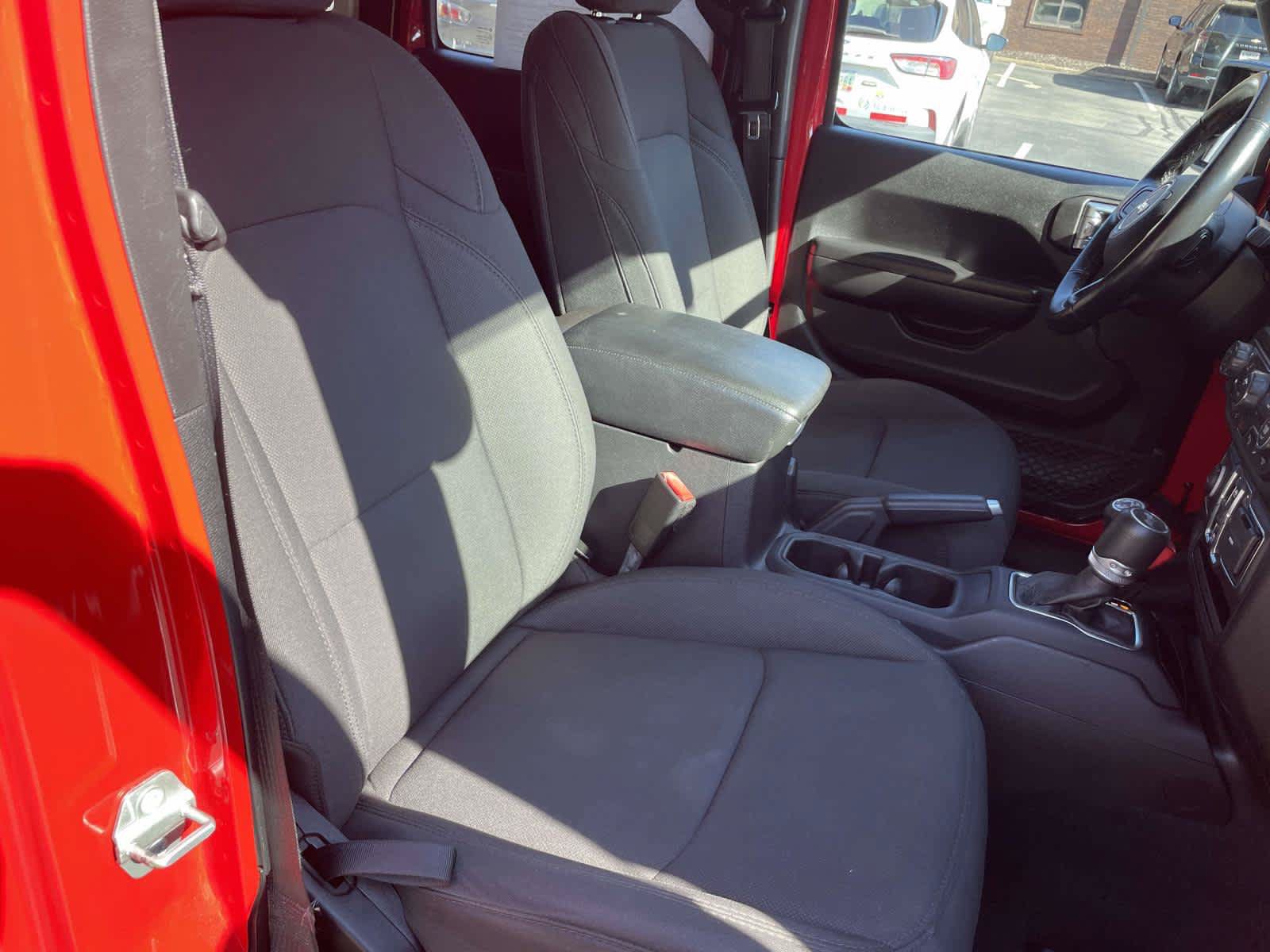 Used 2021 Jeep Wrangler Unlimited Sport AWD/4WD image 22