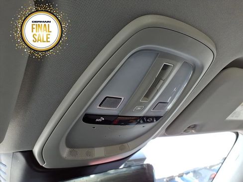 Used 2024 Volvo XC60 B5 Plus image 20