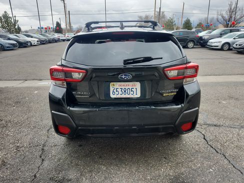 Used 2021 Subaru Crosstrek 2.5i Sport w/ Moonroof Package AWD/4WD image 6